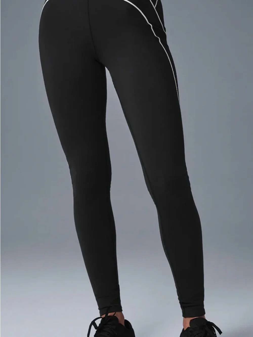 Alo Yoga Airbrush High-Waist Heart Throb Legging Size Small New Without Tag